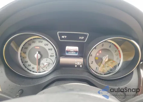 2016 Mercedes-Benz Cla 250 4Matic z USA, uszkodzony, nr VIN WDDSJ4GB6GN375771